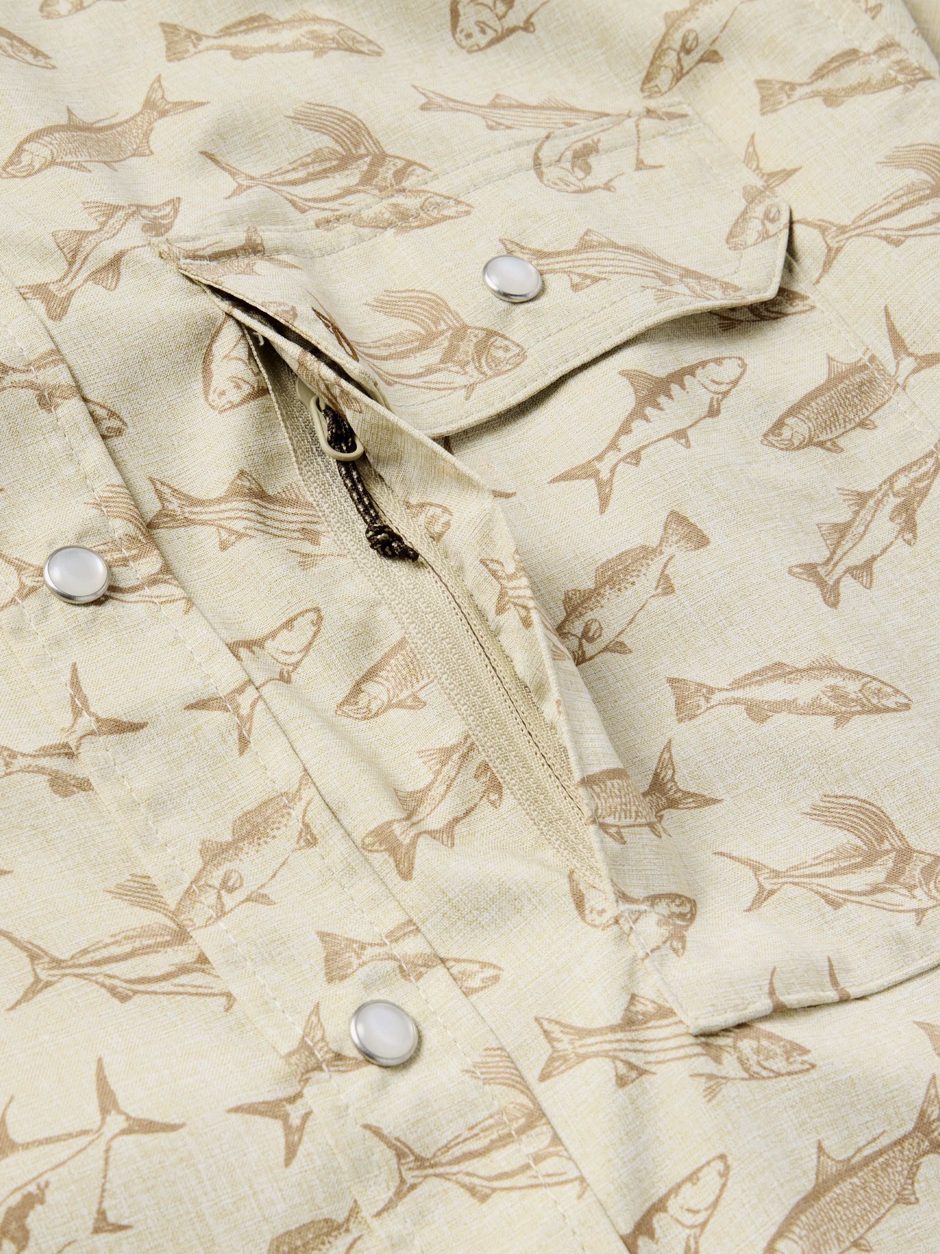 M's Brrr® Performance Shirt Short Sleeve - Sand Dollar Coastal Frenzy