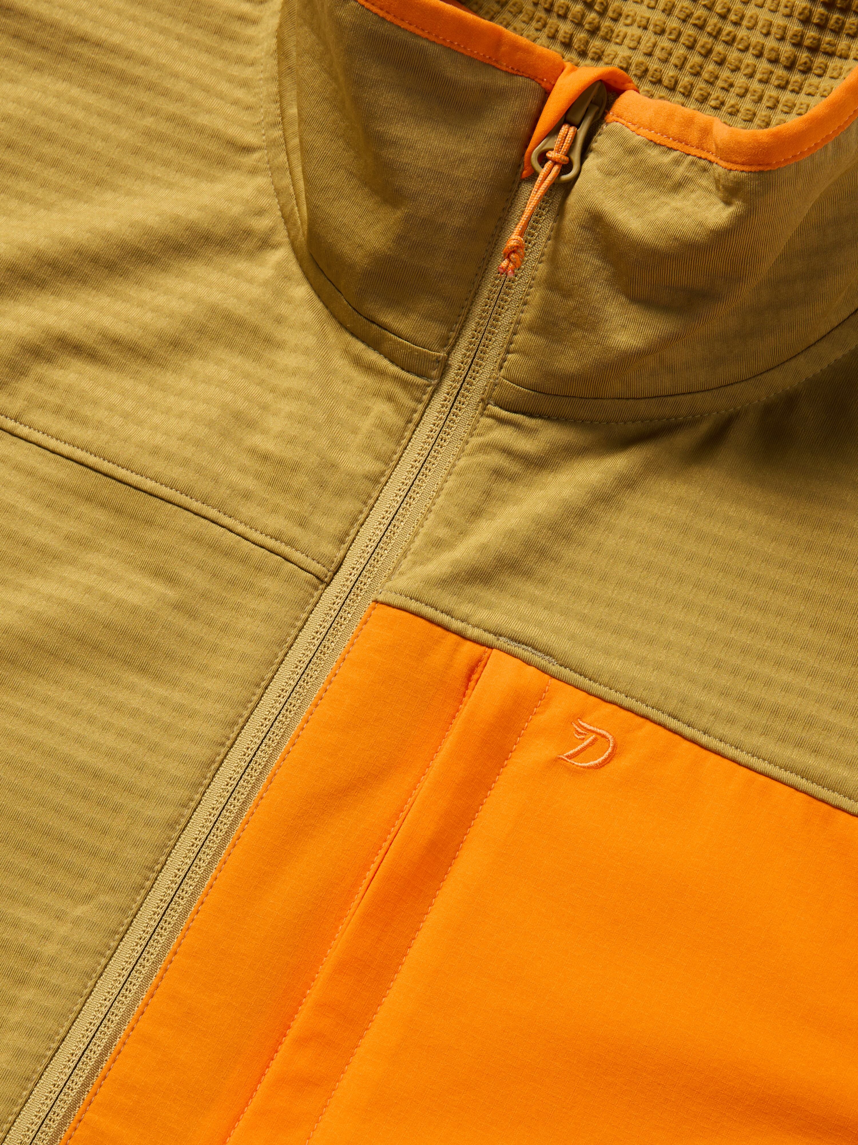 M's Lightweight Grid Tech Vest - Wheat/Blaze
