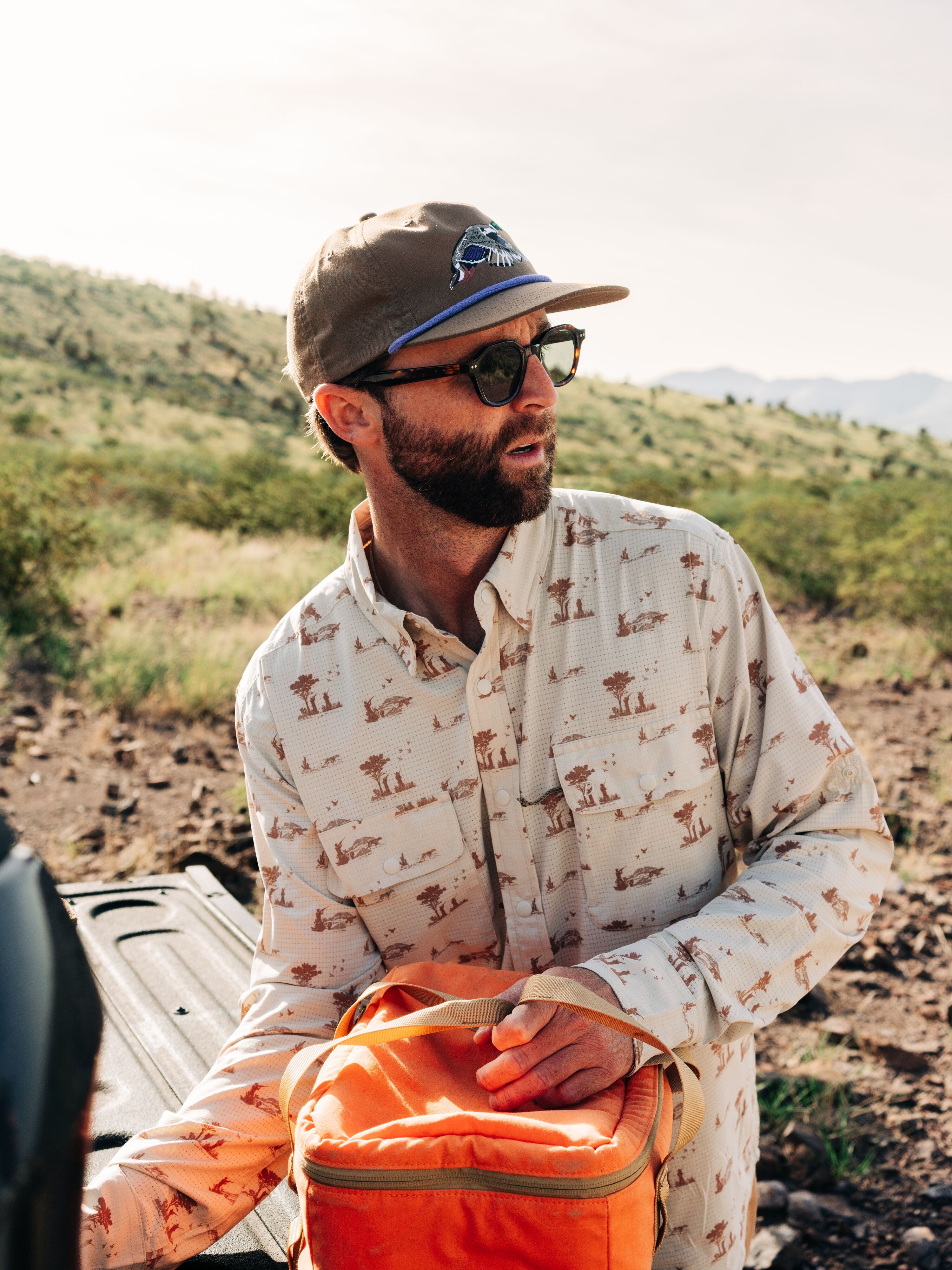 Men's Cast & Blast Perforated Shirt - Long Sleeve - Opening Day Sand Dollar