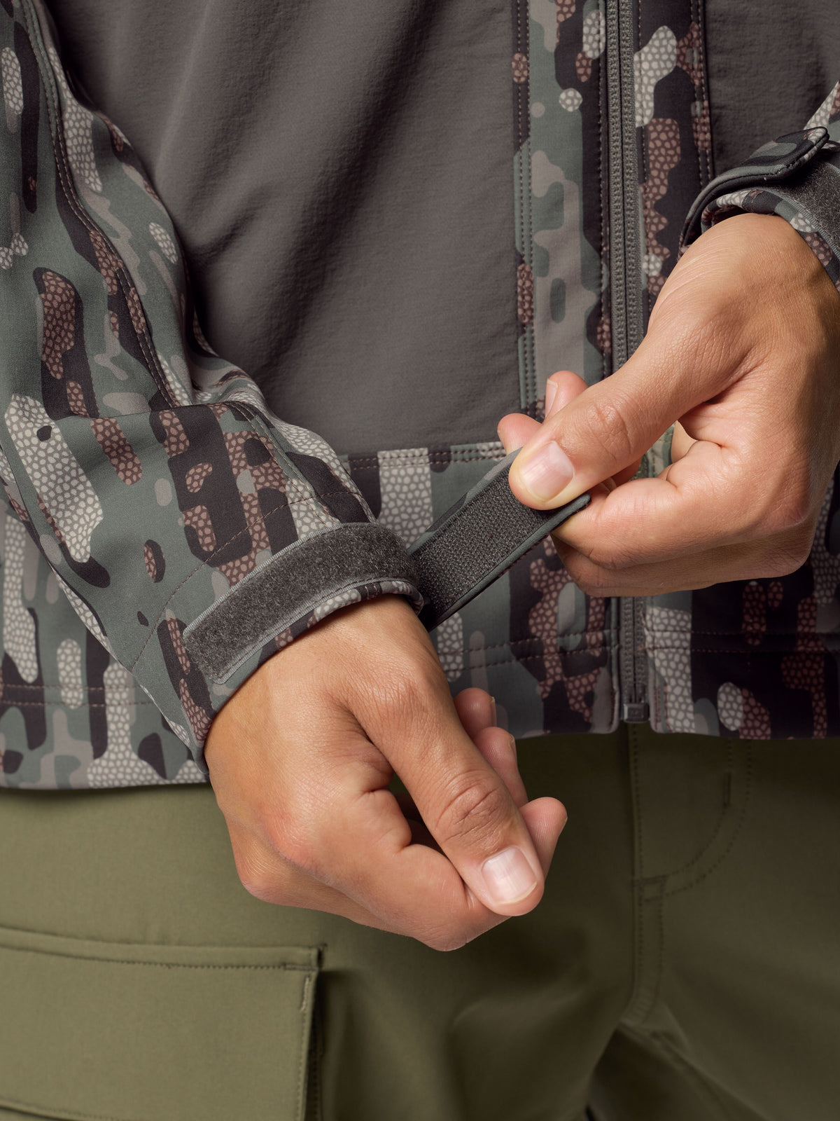 Men's Terrain Guard Softshell Hoodie - Woodland