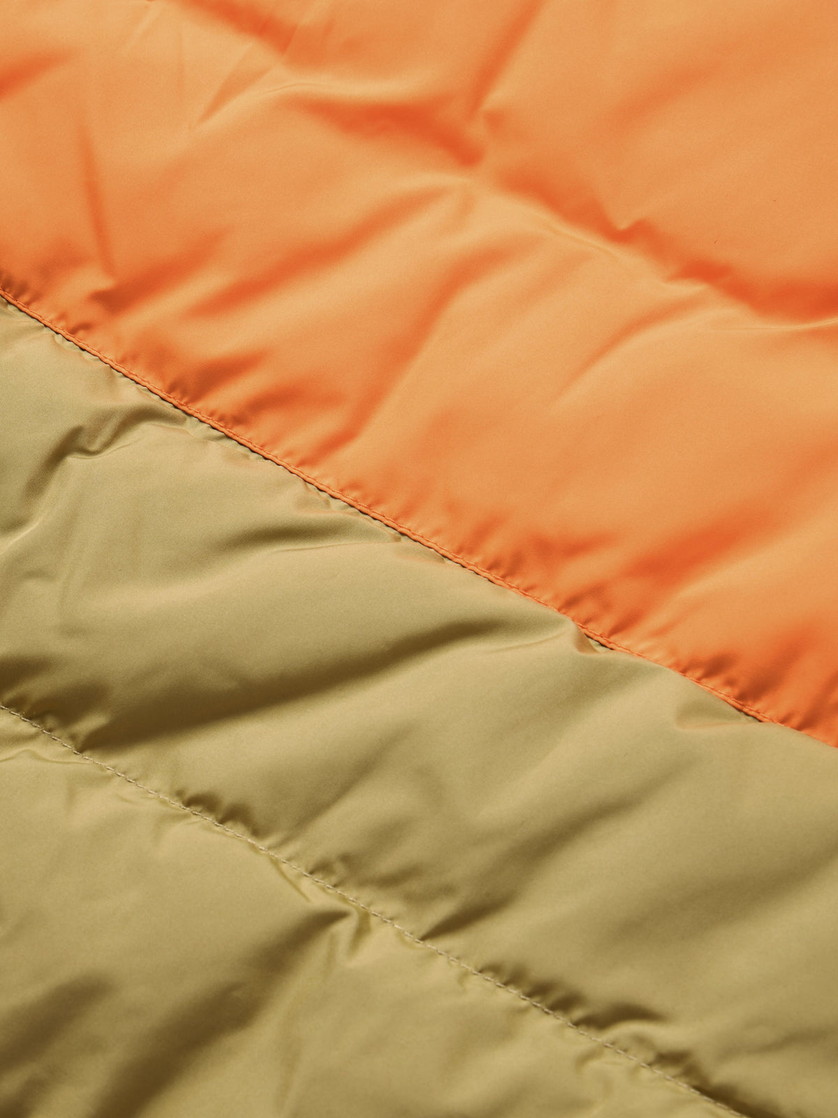 M's DryDown Reversible Vest - Wheat / Pin Oak