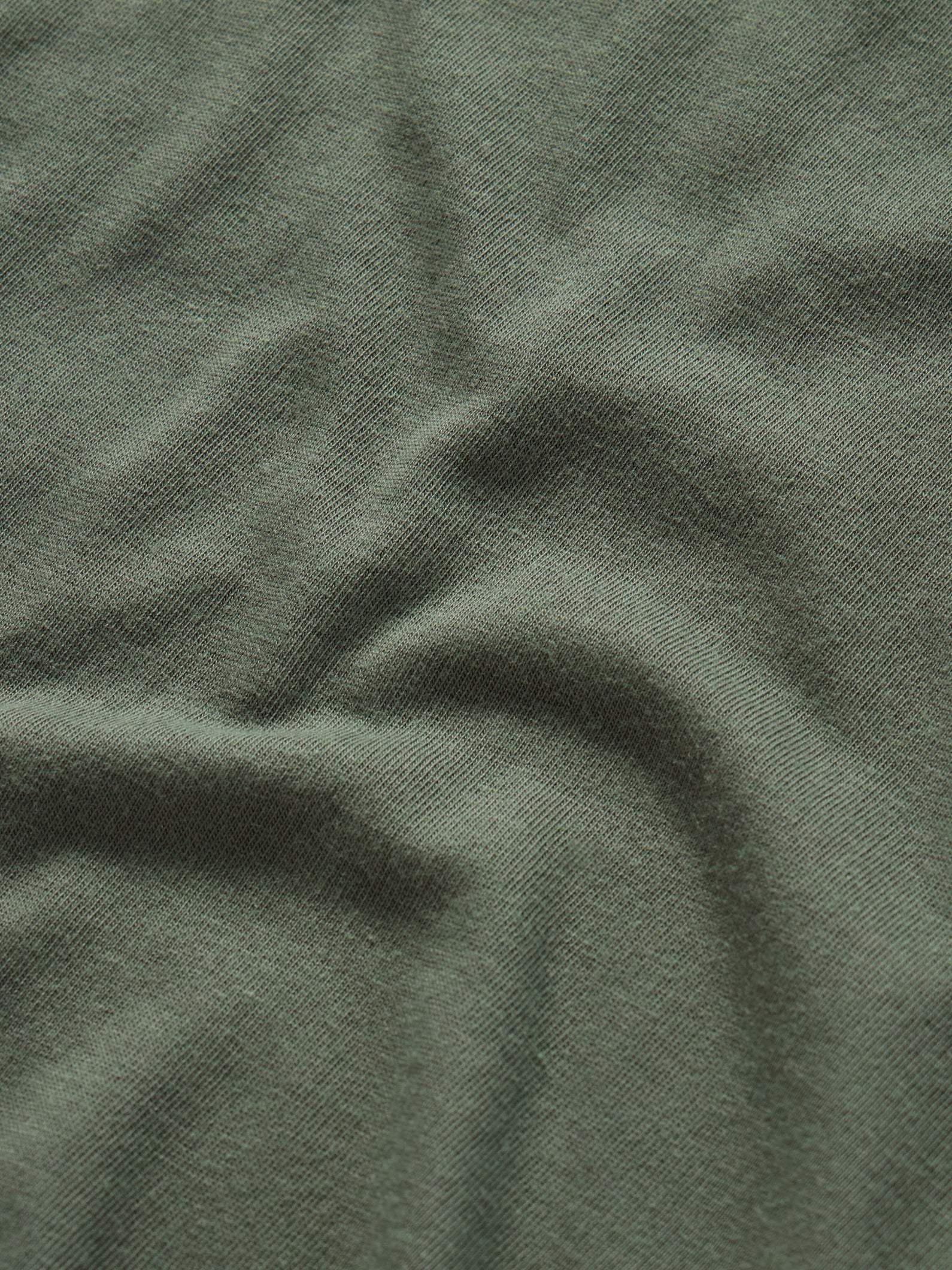 M's Essential drirelease® Hoodie - Thyme