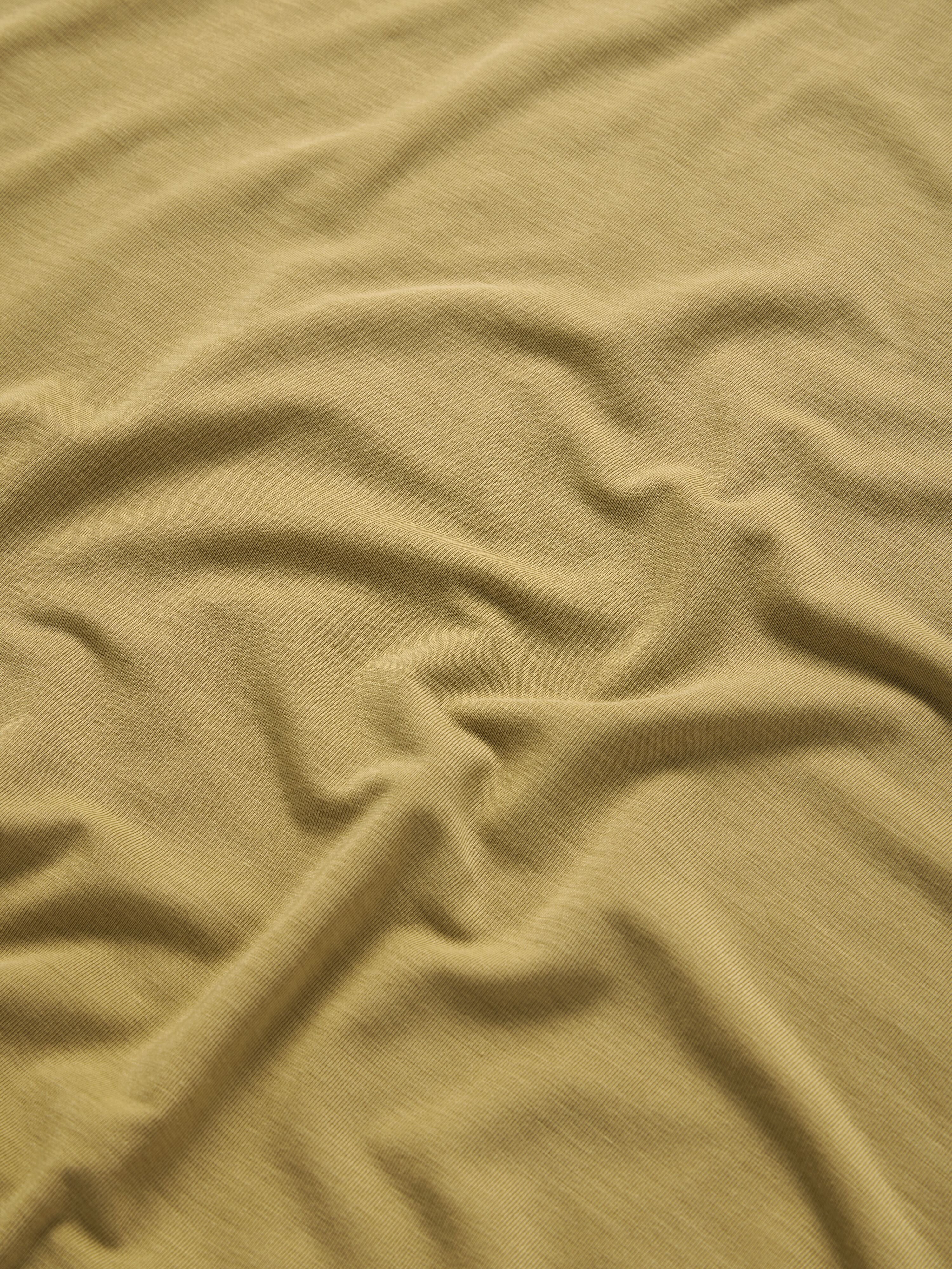 M's Lightweight Performance Hoodie - Wheat