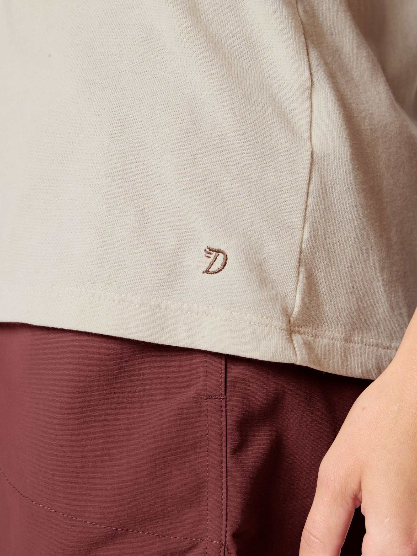 W's Essential drirelease® Tee - Sanddollar